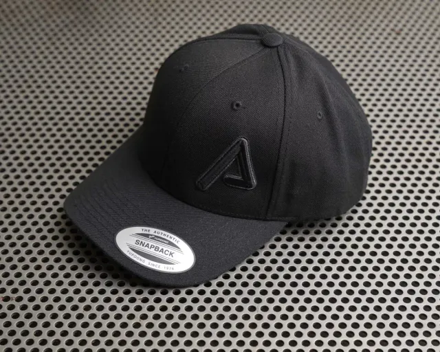 agency-arms-3d-logo-casquette-snapback-noire image 1