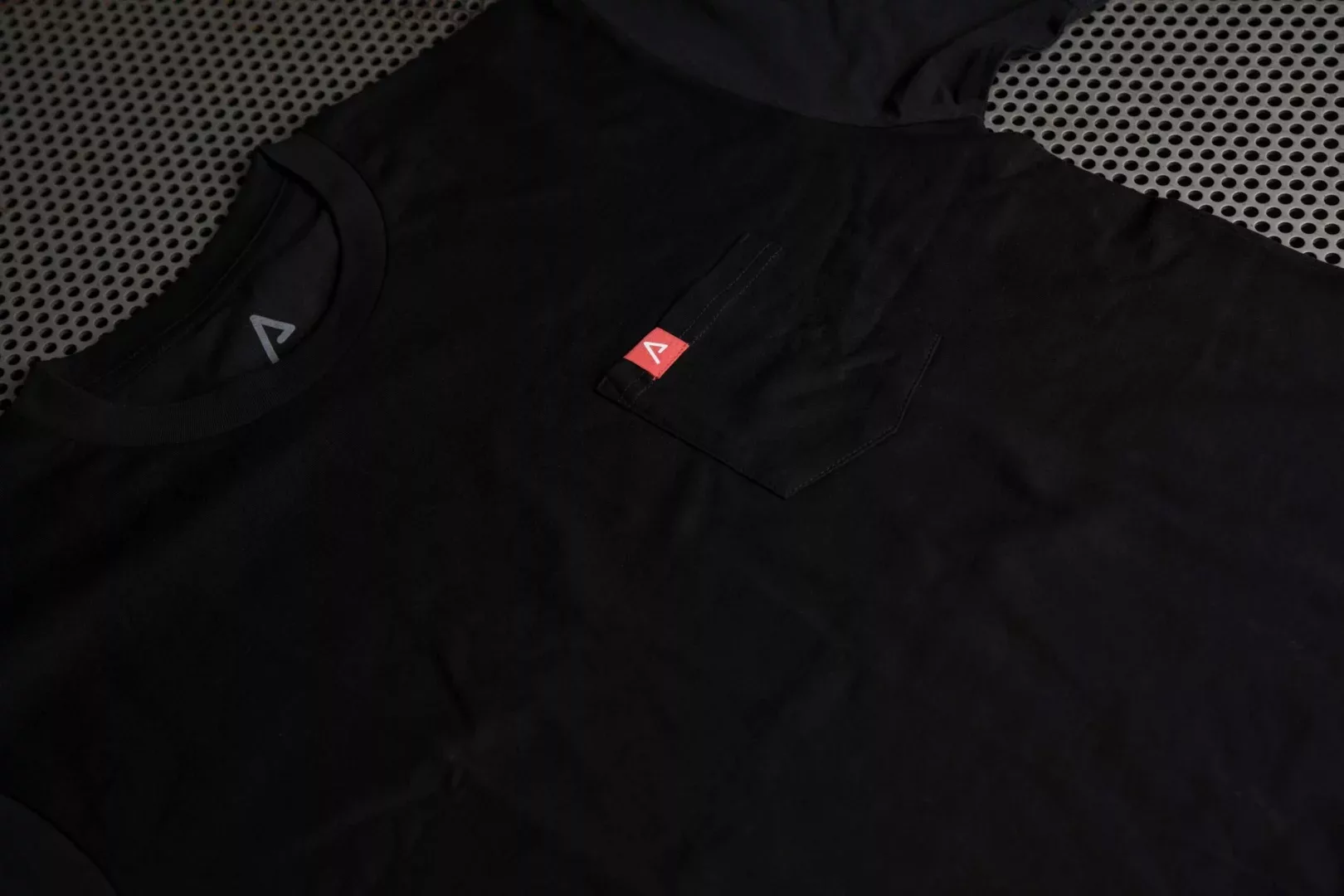 agency-arms-professional-grade-t-shirt-poche-noir-coton image 1