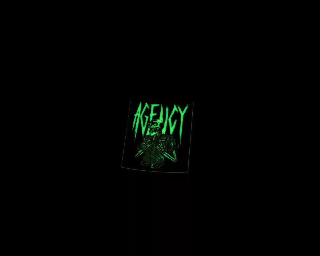 agency-arms-rock-out-sticker-phosphorescent-vinyle-mat-7x9-cm image 2
