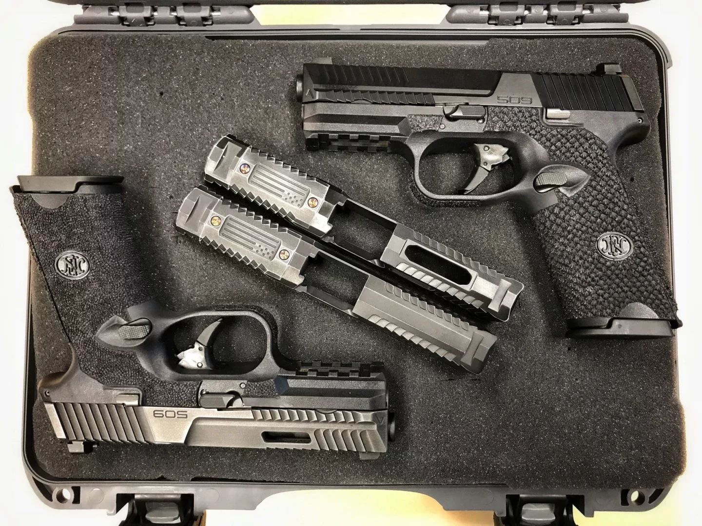 agency-arms-frame-work-fn509-stippling-accelerator-cut image 3