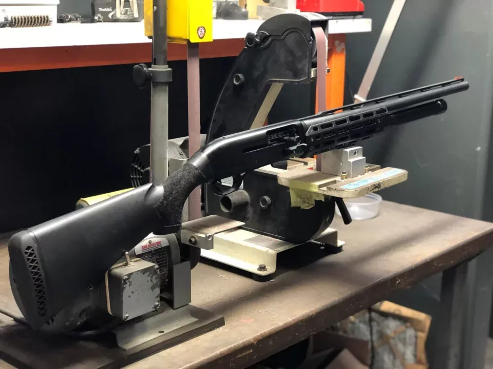 agency-arms-benelli-m1-super-90-pr-paration-armurier-8-1 image 1
