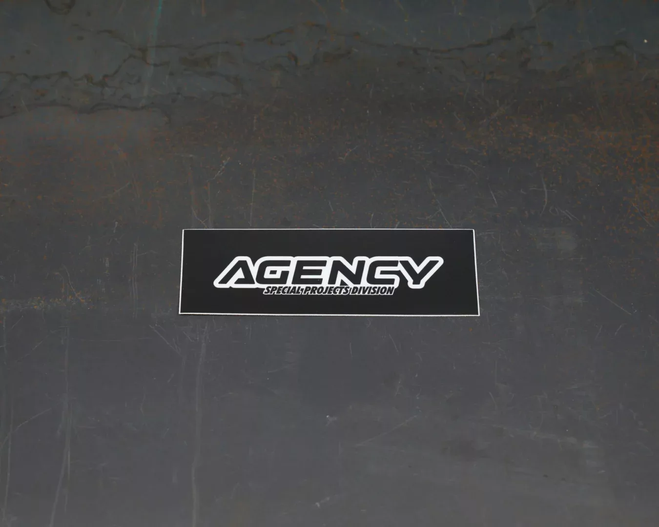 agency-arms-special-projects-sticker-vinyle-mat-15x5-cm image 1