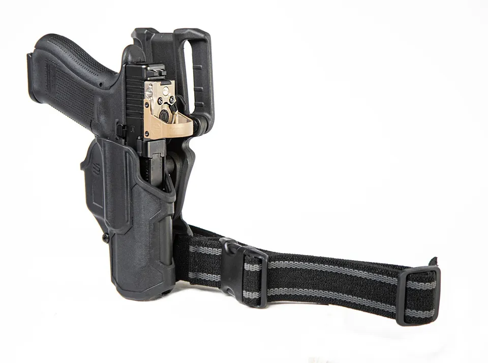 blackhawk-t-series-l2c-overt-tui-ceinture-glock-sig-noir-optique image 1