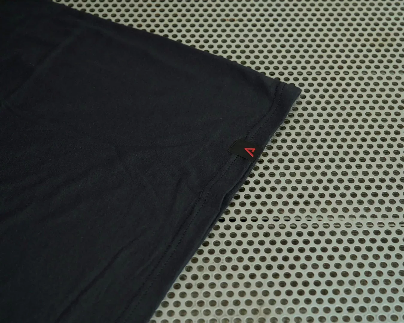 agency-arms-brotherhood-t-shirt-noir-coton image 3